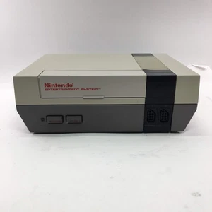 Consola de Videojuegos Nintendo NES Edición Clásica CLV-001 Gris Probada - Imagen 1 de 10