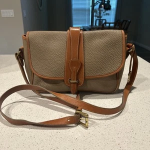 Vintage Dooney & Bourke Pebbled Leather Crossbody Shoulder Bag Purse Tan Taupe - Picture 1 of 20