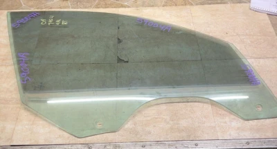 02-05 BMW 745I 06-08 BMW 750I 03-08 760I Passenger Right Front Door Glass Window - Image 1 of 4