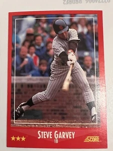 1988 Score Baseball Card Steve Garvey Padres 225 Of 660 - Imagen 1 de 5