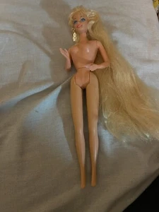 Hollywood Hair Barbie Doll! Blonde Doll! Doll Only! Vintage! Classic! - Picture 1 of 2