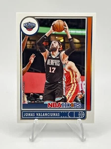 2021-22 Panini NBA Hoops - Jonas Valanciunas #152 - Picture 1 of 2