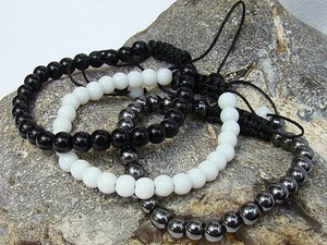 Juego de 3 pulseras para mujer Macrame vidrio negro hematita blanco cuentas de alabastro - Imagen 1 de 2