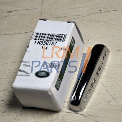 Genuine Range Rover Sport SMART KEY REMOTE FOB SIDE CHROME END CAP LR050787 - Image 1 of 2