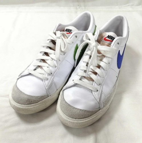 BLAZER LOW Nike numero di modello WHT DA6364 107 NIKE