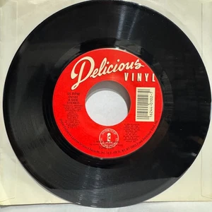 TONE LOC - WILD THING / LOC'D AFTER DARK (7") 1988 RARE DELICIOUS VINYL DV102 - Picture 1 of 2