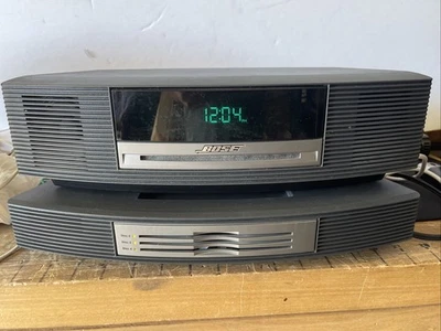 Sistema de música Bose Wave AWRCC1 radio AM/FM reproductor de CD cambiador de CD múltiple para piezas Foto 1 de 4
