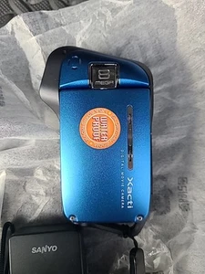 SANYO VPC-E2 44 MB Camcorder - Blue - Picture 1 of 11