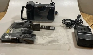 Sharp Viewcam VL-E33U + Cargador + 2 Baterías, Mando a Distancia, Accesorios, Montaje Trípode - Imagen 1 de 16
