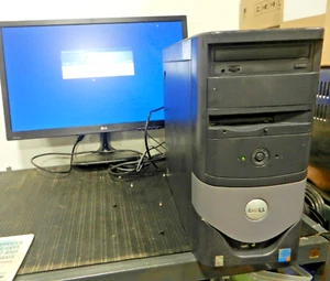 Dell Optiplex 170L Pentium 4 @ 2.80Ghz / 1024mb / 40GB / NO O.S. - VINTAGE PC ! - Picture 1 of 9