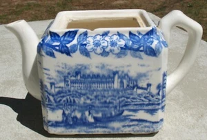 Antique Unmarked Small Blue and White Transferware 2 Cup Teapot no Cover as is - Picture 1 of 10