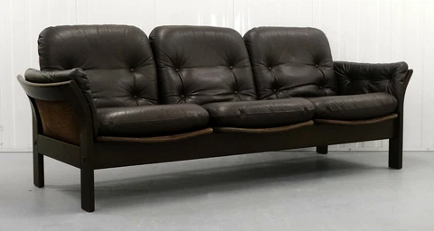 STUNNING THAMS KVALITET BROWN LEATHER & SUEDE THREE SEATER SOFA BENTWOOD FRAME Cover