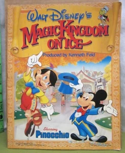 MAGIC KINGDOM ON ICE Pinocchio souvenir program Disney 1987 Linda Fratianne - Picture 1 of 8