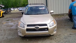 Brake Master Cylinder 4 Cylinder With Third Seat Fits 06-12 RAV4 724711 - Picture 1 of 11