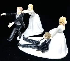 2 Wedding Couple Cake Topper Figurine Bride & Groom Humor Marriage Chase & Catch - Picture 1 of 12
