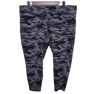 Torrid Womens Pixie Leggings 2 2X Black Gray Camo Yoga Pull On Ankle Stretch - Picture 1 of 7