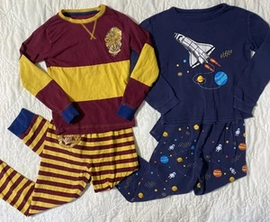 Lot of 2 - Kids 2 Pc. Pajama Sets (4 pc.), Size 7, Harry Potter Gryfindor Space - Picture 1 of 3