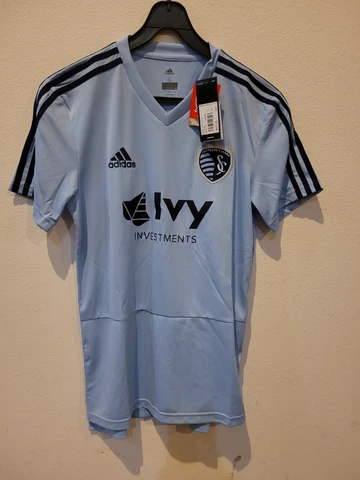 ADIDAS MLS SPORTING KANSAS CITY LIGHT BLUE TEAM TRAINING JERSEY SIZE S Cover