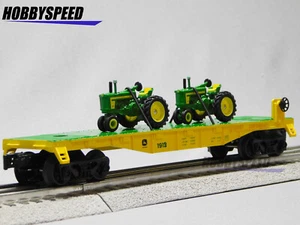 LIONEL JOHN DEERE FLAT CAR w/2 TRACTORS O GAUGE railroad freight 2423070-F NEW - Picture 1 of 8