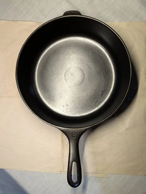 ПОЛНОСТЬЮ ВОССТАНОВЛЕННАЯ чугунная сковорода Wagner Ware No8 ФРИТЮРНИЦА ДЛЯ ГЛУБОКОЙ КУРИЦЫ 10-1/2 дюйма Unmkd - Изображение 1 из 4