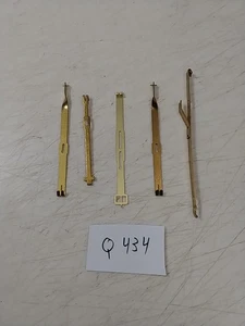 5 ASSORTED REPLACEMENT CLOCK PENDULUM LEADER HANGERS - Picture 1 of 6