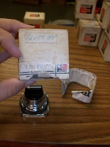 Interruptor selector de botón Furnas BJD41B - Imagen 1 de 3