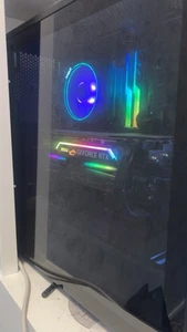 Gaming Pc - Afbeelding 1 van 1