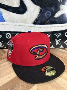 Talismán New Era Prociety Dragon Arizona Diamondbacks metálico agotado 7 3/8 - Imagen 1 de 4