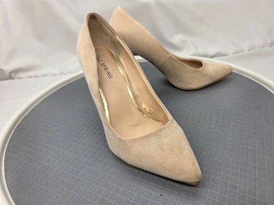 Call It Spring Women’s Beige Suede Heels Shoes Size 6 Used Stylish Pumps - Image 1 of 4