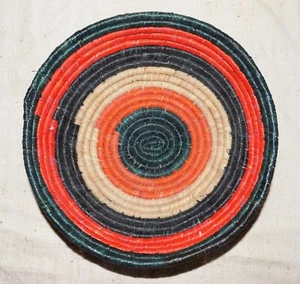 African Rwandan Coil Basket dbrm24 - Picture 1 of 6