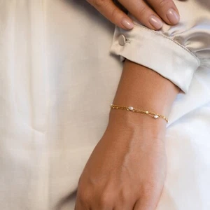 Pulsera envolvente de perlas Magnolia - Imagen 1 de 6