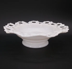 "Centro de mesa vintage de vidrio de leche borde de celosía abierto 8,5"" tazón para servir plato de dulces" - Imagen 1 de 5