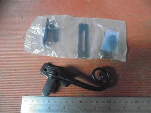 Black Iron Locking Right Hand Curly Tail Casement Fastener - Picture 1 of 5