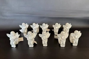 Porzellan Figural Weihnachten Cherub Engel 10 Servietten Ring Halter perlweiß Neu aus altem Lagerbestand - Bild 1 von 13