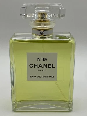 CHANEL Nº 19 EAU DE PARFUM 100ml NUEVO Foto 1 de 2