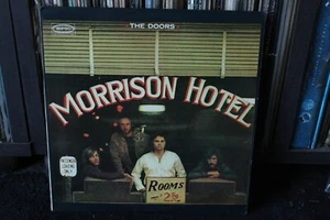 THE DOORS MORRISON HOTEL ORIGINAL FIRST PRESSING IN MONO ULTRA RARE 1970 LP - Picture 1 of 7