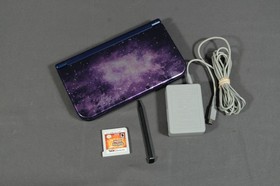 New Nintendo 3DS XL Galaxy Edition RED-001 with Charger Stylus Pokemon Sun