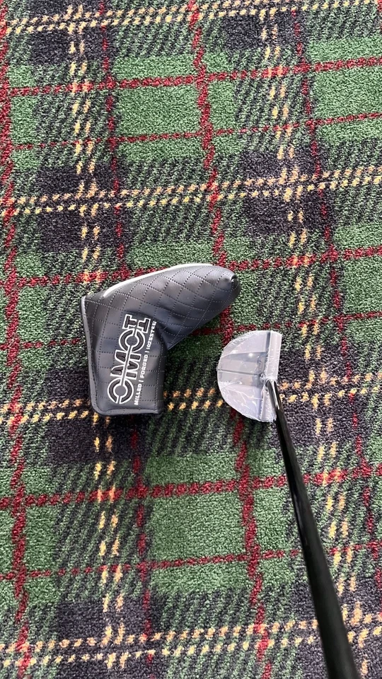 New Mizuno M Craft OMOI 05 34" Left Handed Putter - Image 1 of 4
