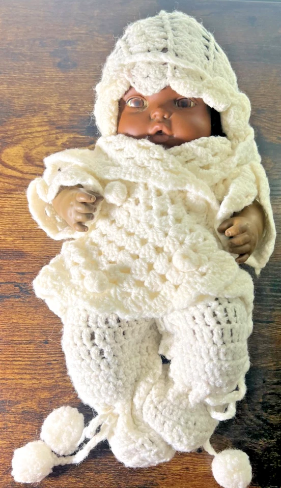 Muñeca bebé Mattel niña Tender Love afroamericana 1972 Squeeze Cries Crochet Foto 1 de 4