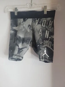 Jordan Girls Dri-FIT Compression Shorts 45B718-023 Black Size Small NEW - Picture 1 of 7