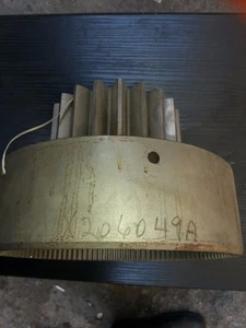 X206049A KUPPLUNGSGETRIEBE DOPPELSCHEIBENGETRIEBE - Bild 1 von 4