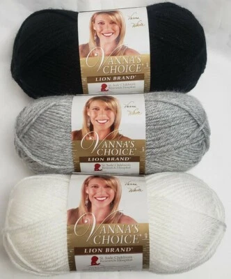 Lot 3 Skeins Vanna's Choice Lion Brand Yarn  Black  153 Heather 405 White 100 - Image 1 of 4