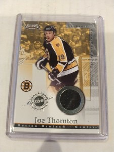 2002-03 (BRUINS) Pacific Exclusive Jerseys #2 Joe Thornton