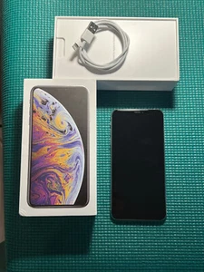 Apple iPhone XS Max - 256GB - Silver (Unlocked) A1921 (CDMA + GSM) - Picture 1 of 10