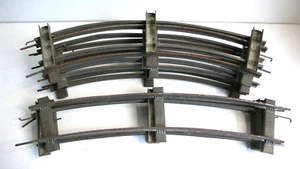 TRAINS BING ÉCHELLE "1" LOT DE 9 RAILS COURBES TÔLE Lg 34cm 1920 À NETTOYER N°3 - Imagen 1 de 3