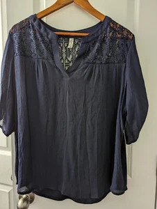 Per Seption Concept Shirt Top Size XL  Sleeve 3/4 NWT Lace Inset Navy - Picture 1 of 9
