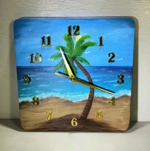 Reloj de Pared Cuadrado Tropical Playa Hecho a Mano y Pintado - Imagen 1 de 7