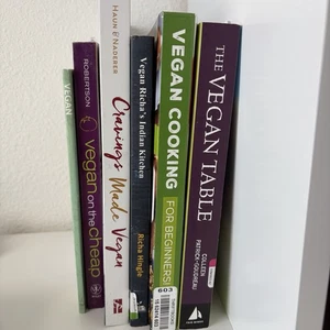 Lot of 6 Mixed Vegetarian Vegan, Salads, Various Recipe Books - Bild 1 von 3