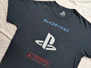 T-shirt grafica PlayStation L logo iconico testo giapponese maglietta nera grande DIFETTO! - Foto 1 di 11