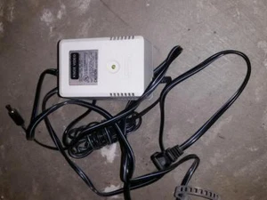 KNOX VIDEO Power Supply OEM 120v ac 60hz 25w 12v dc 1a Class 2 Used - Picture 1 of 2